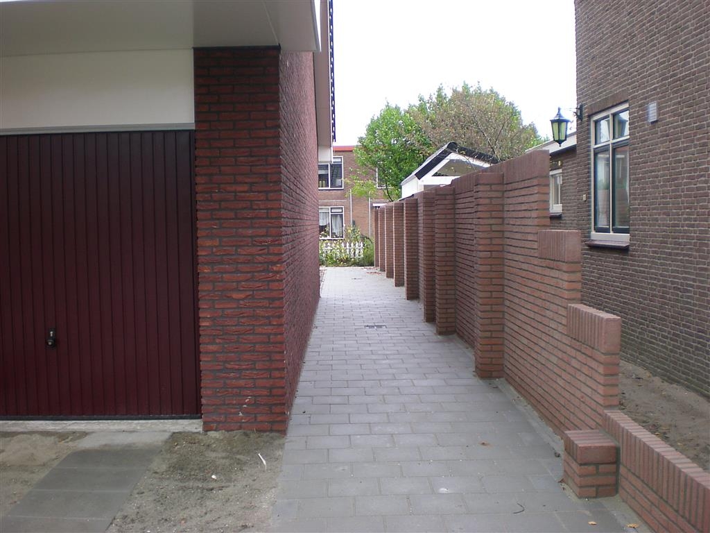11 (Medium)